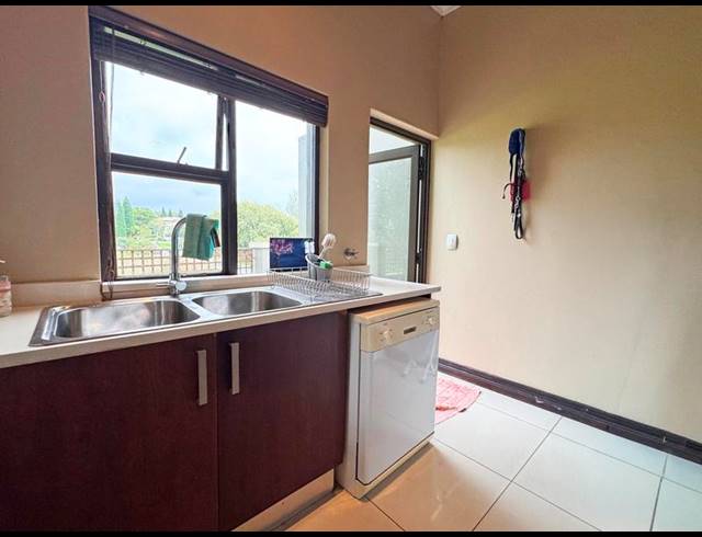 4 BEDROOM HOUSE FOR SALE IN EAGLE CANYON GOLF ESTATE